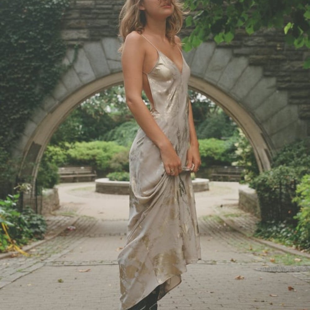 ZARA FOIL PRINT SLIP DRESS GOLD | 8325/470